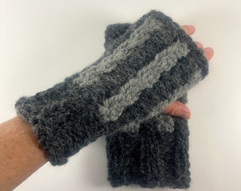 Wrist Warmers, Hand Knit Fingerless Gloves, Fingerless Mittens, Texting Gloves, Hand Warmers