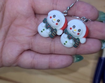 snowman, earrings, snow man earrings, snow tiny earrings, gift for her, dangle jewelry, minimalist jewelry, stocking stuffers