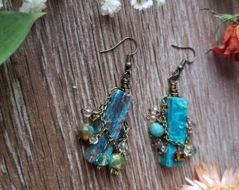 pierre naturelle, tons terreux, boucles d’oreilles en cristal, fait à la main, cyber-vente, boucles d’oreilles en pierre, cadeaux pour elle, cadeaux pour maman, cadeau de Noël, boho