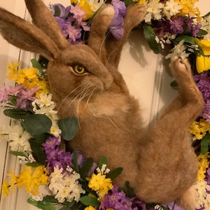 Irish brown hare wreath