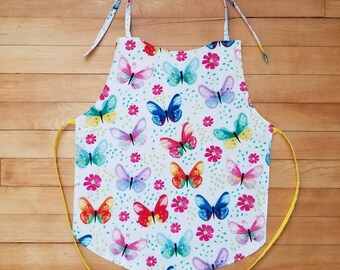 Child Art Smock Child Black Floral Apron Gift for Little Helper Child Apron Child Smock Gift for Child Arts and Crafts Apron