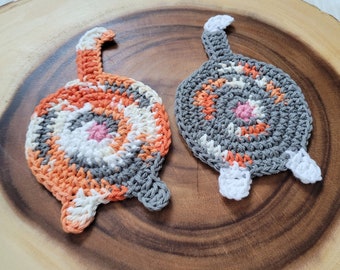 Lot de 2 dessous de verre mégots de chat, mégots de chat calicot au crochet, cadeau pour les amoureux des chats, dessous de verre rigolos fantaisistes, cadeau de pendaison de crémaillère, dessous de verre en coton