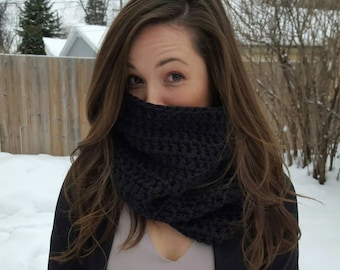 Cowl Scarf, Snood Scarf, Chunky Cowl, Crochet Cowl, Women's Cowl, Modern Cowl, Chunky Neckwarmer, Fall Winter Accessories, Gift for her