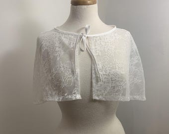 White Lace Bridal Capelet with Bow Tie, Floral Wedding Short Cape for Bride