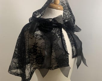 Vampire Cape Halloween Costume, Romantic Victorian Gothic Hooded Capelet