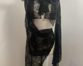 Black Goth Bolero Romantic Victorian Shrug, Huge Flared Bell Sleeve Witchy Lace Cardigan, Whimsigoth Bow Wrap