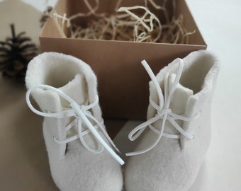 Zapatos de fieltro / zapatos de lana / botas de invierno / zapatos blancos / zapatos de casa / zapatos de bebé / zapatos para niños / botines para bebés / zapatos para niños / ecológicos / botas para niños