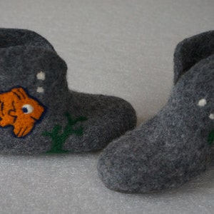 Wool shoes/Kids slippers/Felt slippers/Handmade shoes/Baby shoes/Slippers/Felting wool/Kids boots/Flat shoes/Organic/Girl boots/Baby booties