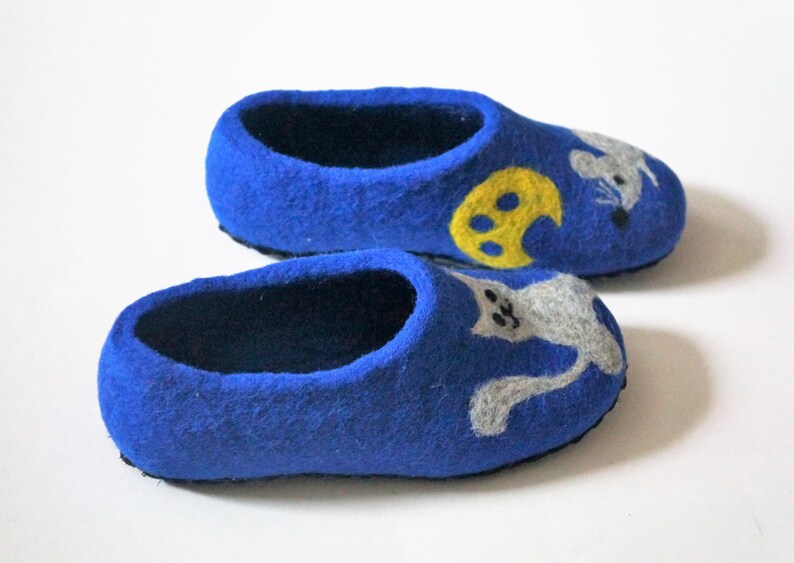 hemsley felt house shoes