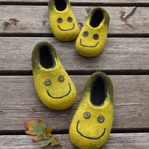 Kids shoes/Wool shoes/Baby booties/House shoes/Wool slippers/Home shoes/Baby shoes/Childrens shoes/Wool felt/Kids slippers/Felt shoes/Mules
