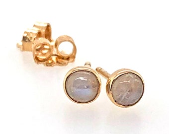 Moonstone Stud Earrings, Solid 14k Gold Earrings, Gold Stud Earrings, Tiny Stud Earrings, Dainty Earrings, Gift for Her, Moonstone Earrings