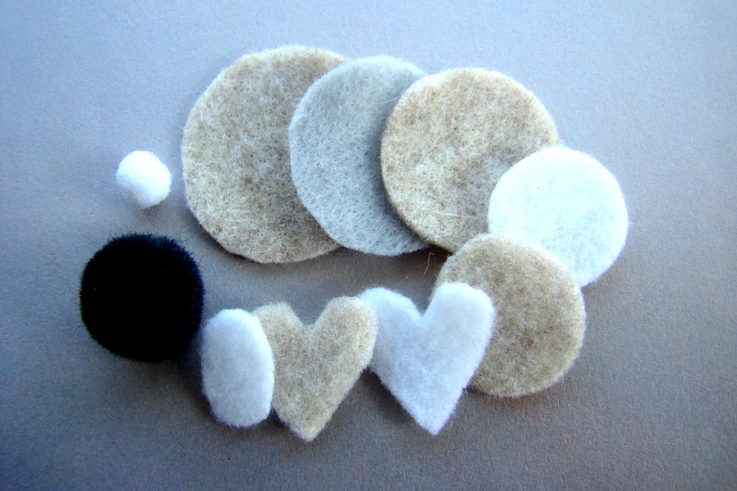 Essential Oil Diffuser Necklace Replacement Pads or Pom Poms