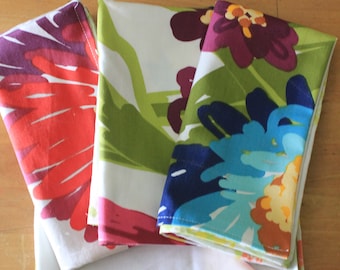 Blue Floral Cloth Napkins Double Sided Old Town Square Cotton Fabric Reversible Eco Friendly Set of 4