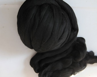 Roving - 100% Merino Wool Combed Top - Black  (2 oz)