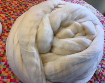ROVING - Merino (21 micron)  Combed Top (white)  Sold in (2 oz) Increments - FREE SHIPPING