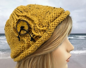 Knitting Pattern: Women's Cable Cloche Hat (Instant Download) - English only