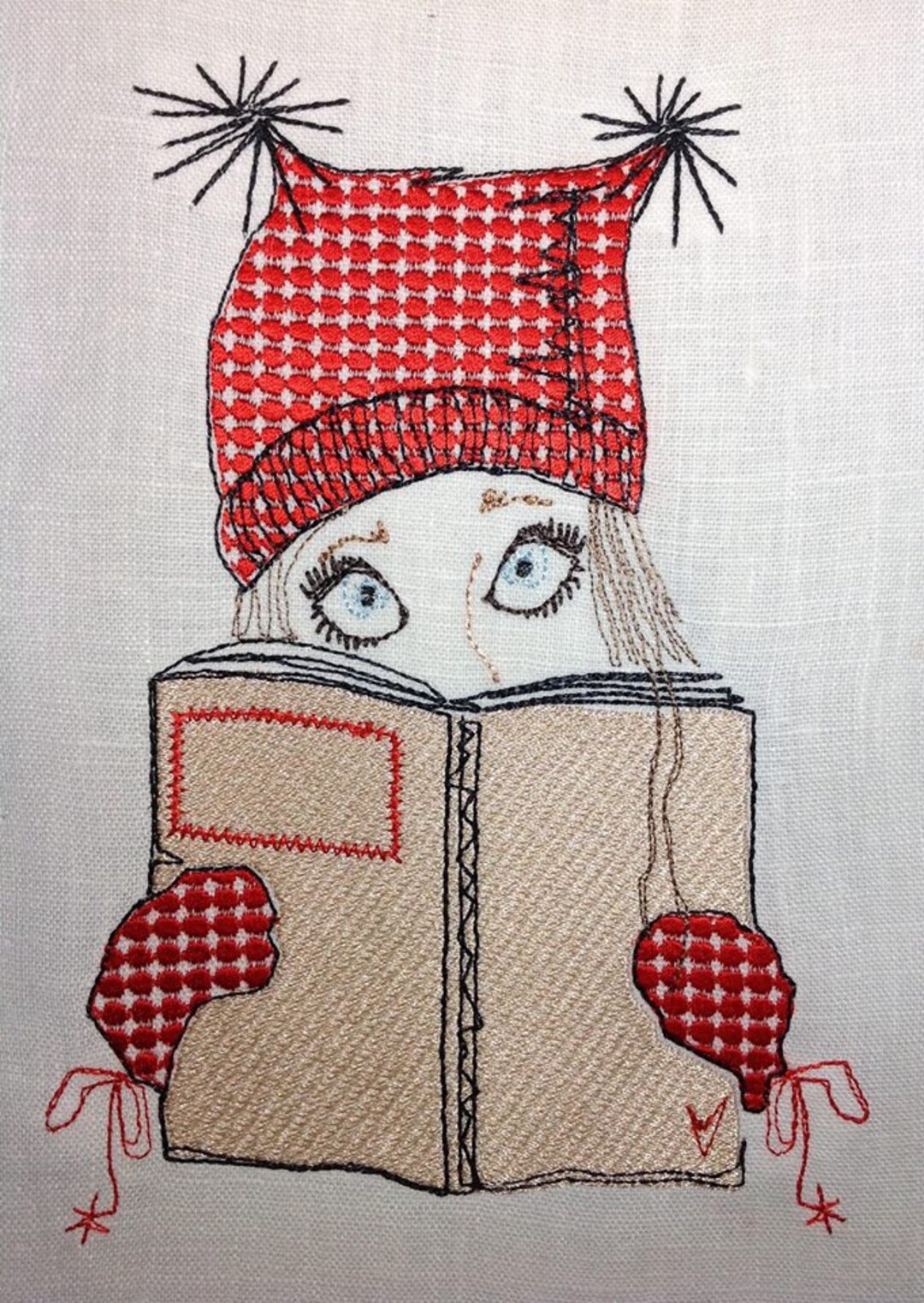 Reading Book Pillow Embroidery Designs, Christmas Embroidery, Holiday