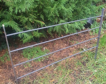 Rusty Steel Estate Garden border edging fence / hurdle