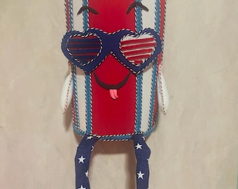 Fourth of July wreath attachment, patriotic Pete wreath attachment