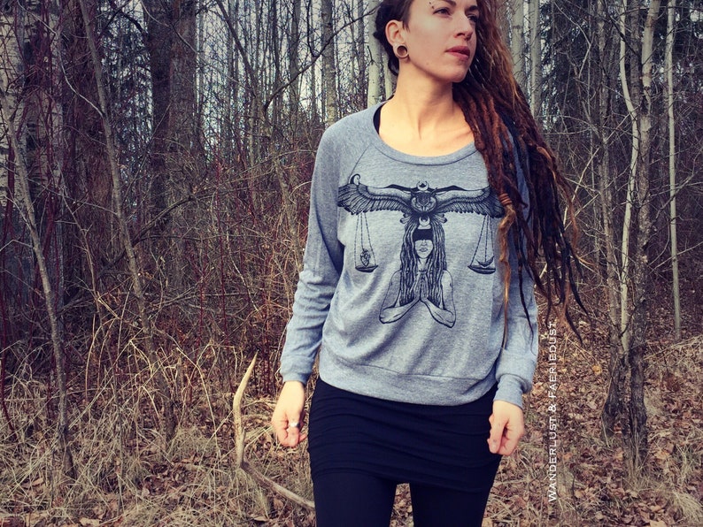 Original Art Raglan Pullover slouchy Longsleeve Sweater GODDESS of Ma/'at print relaxed fit Longsleeve Raglan printed Sweatshirt for Women