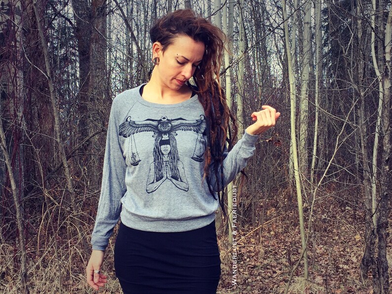 Original Art Raglan Pullover slouchy Longsleeve Sweater GODDESS of Ma/'at print relaxed fit Longsleeve Raglan printed Sweatshirt for Women