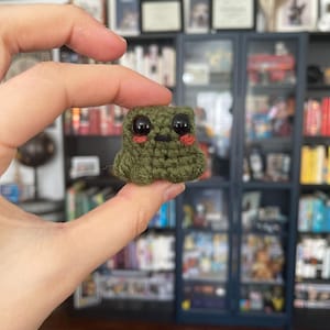 Mini Frog Sprite Pattern