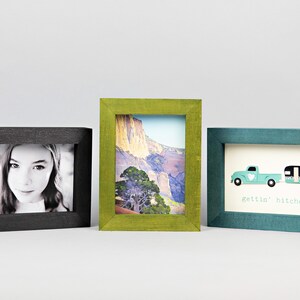 Picture Frame - Lightly Distressed - Includes plexiglass insert - 5x7 image 7