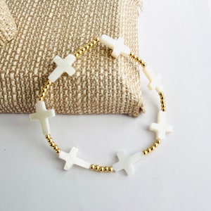 Mother Of Pearl Cross Stretch Bracelet, Faith Bracelet, Mom Gift, Baptism Gift, Stretch Bracelet, Mother&#39;s Day Gift, Jewelry Gift