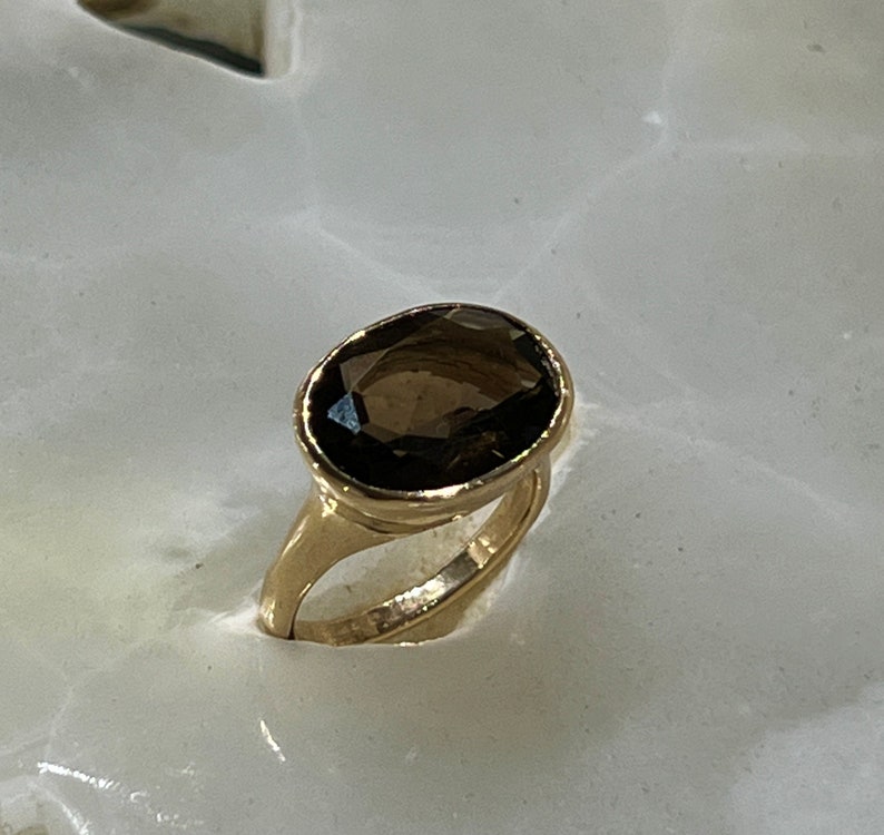 Beautiful Topaz Ring in 14K Gold November Birthstone image 4