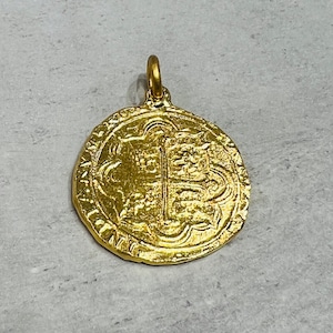 Solid Gold Atocha Coin Pendant in 24K. Atocha Coin- 24K Atocha Coin Pendant