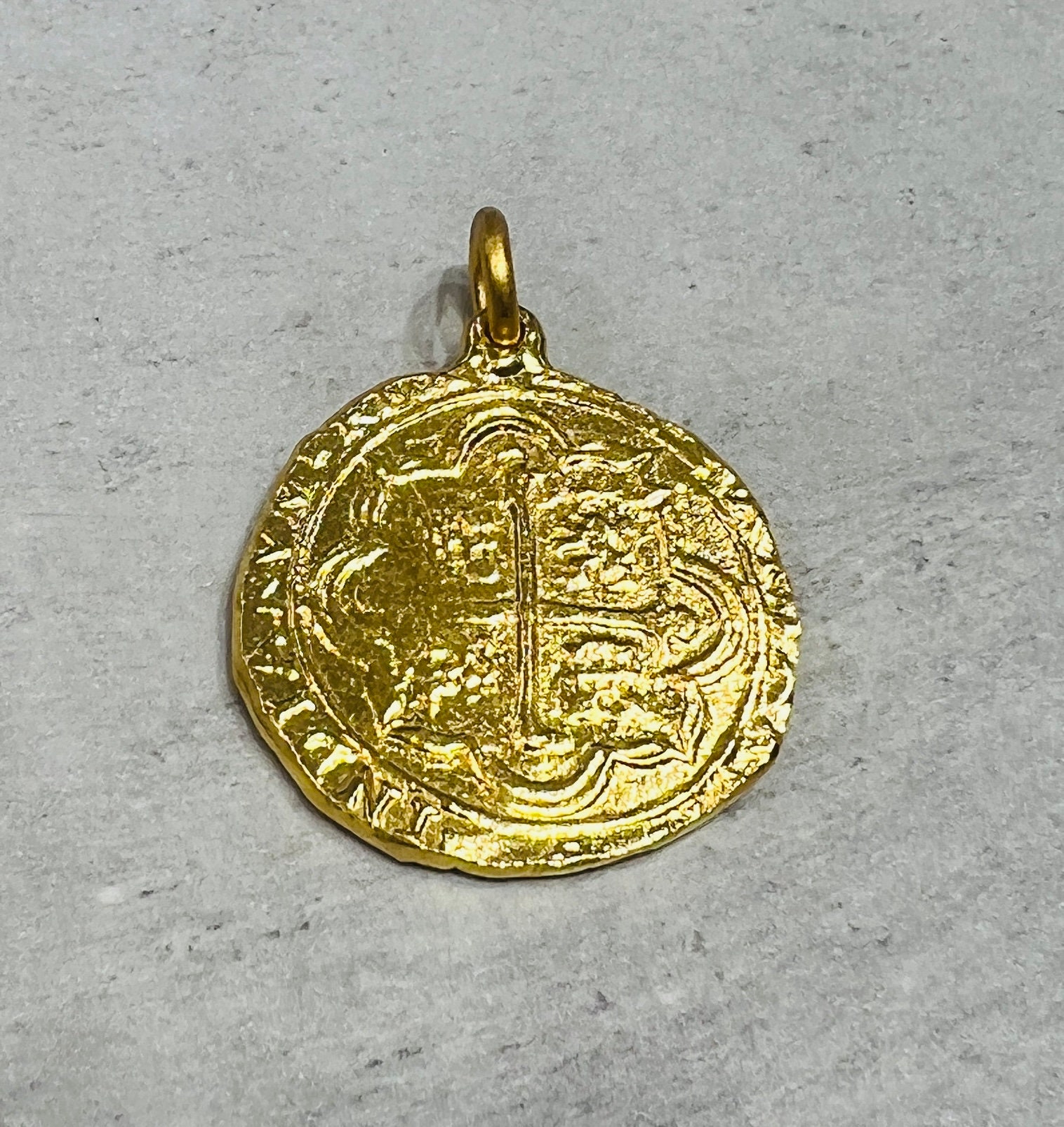 Solid Gold Atocha Coin Pendant in 24K. Atocha Coin- 24K Atocha Coin Pendant