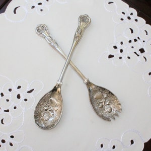 Silver Plate Salad Servers Pair  - Made in England - Kings Pattern - Fruit Decor