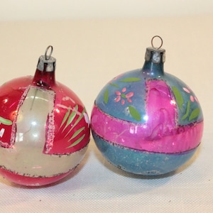 TWO- Set of Two Round Hand-Painted Glass Ornaments – Poland