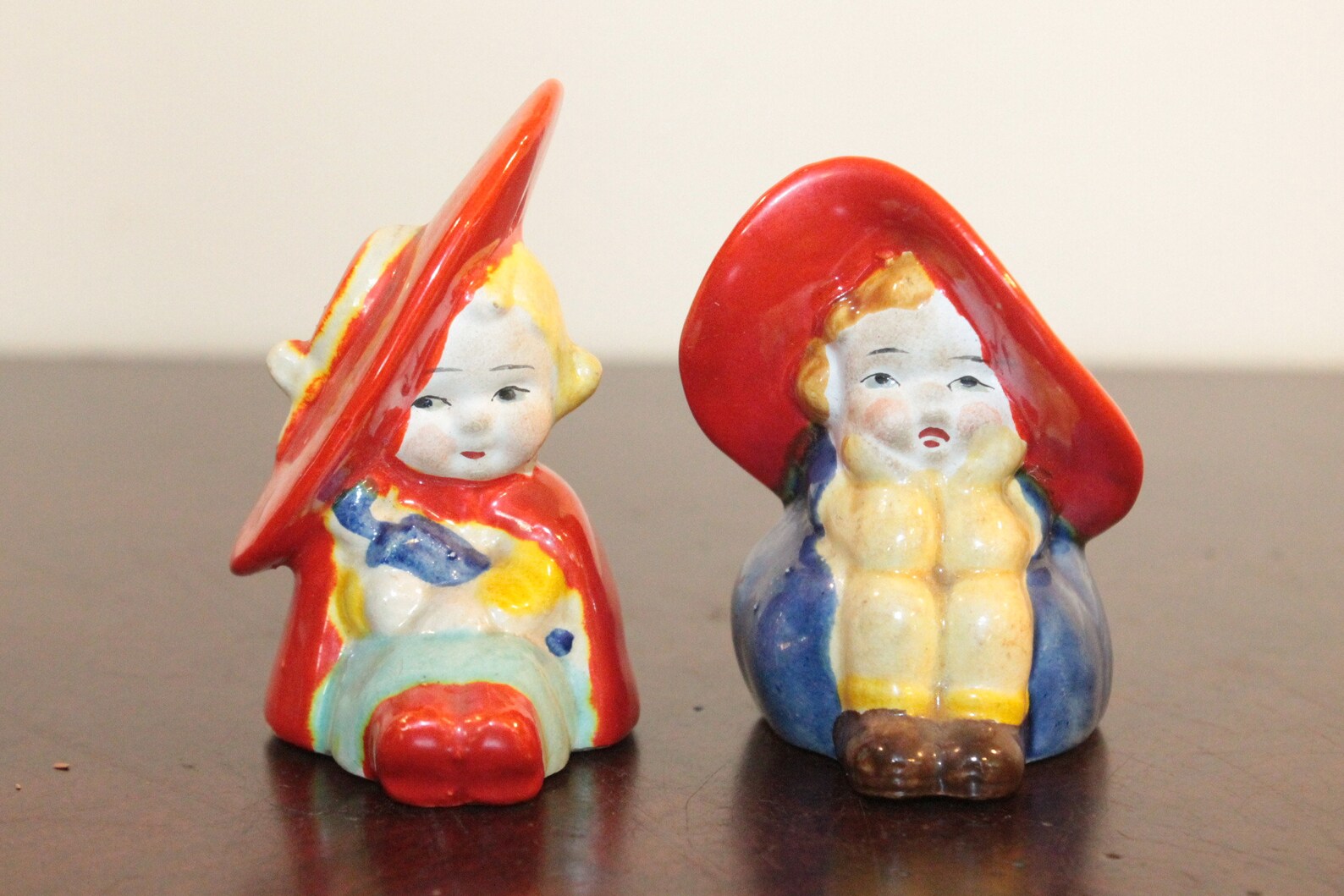 Ceramic Salt and Pepper Shakers Girls With Red Hats Japan - Etsy