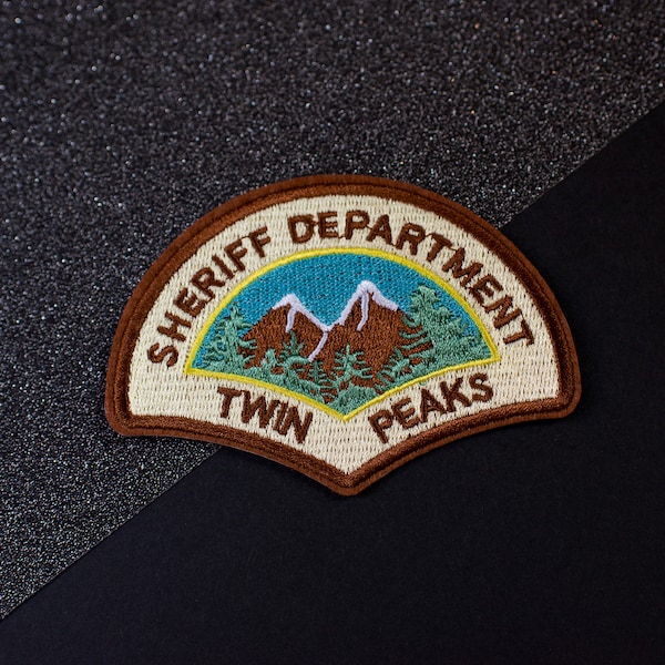 Patch brodé thermocollant Twin Peaks Sheriff Department / David Lynch Montagnes Lac Mountains Lake / Iron On Embroidered Patch