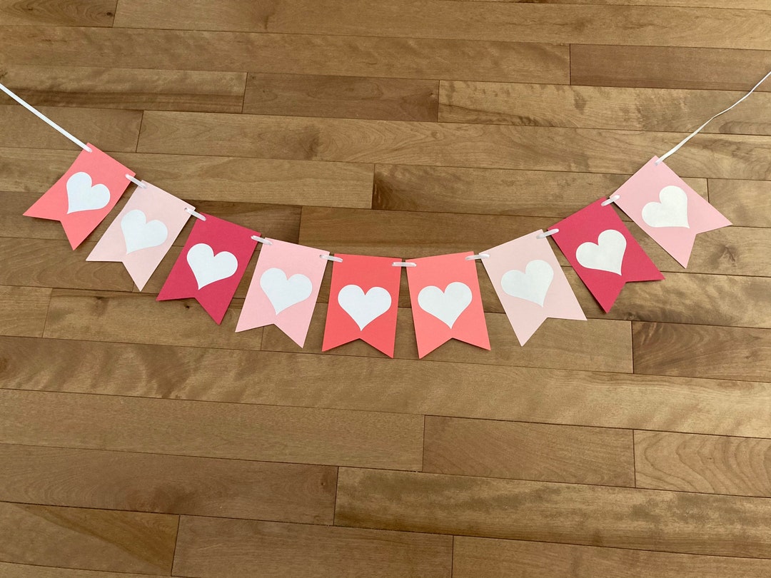 Heart Banner, Valentine’s Day Banner, Valentine’s Decor - Etsy