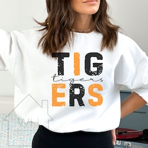 Tiger Fan, Tigers Sweatshirt, Tigers Mascot, School Shirt, Go Tigers Shirt, School Spirit, Sweatshirt