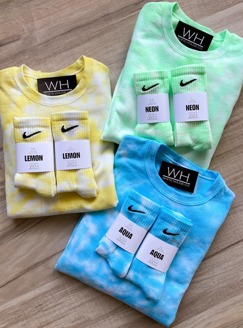 Tie Dye Socks, Tie Dye, Crew Socks, Gift For Her, Tie Dye, Socks, Tie Dye Men, Tie Dye Women, Birthday Gift, Stocking Stuffer, Workout image 4