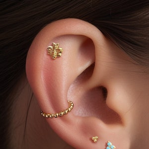 Gold Bee Earrings, Flat back Dainty Minimalist Earring, Gold Stud Earrings, Lobe, Helix, Daith and Tragus Piercing, Push Pin Earrings