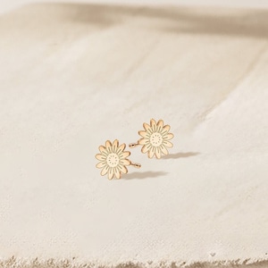 Sunflower Earrings Gold Floral Jewelry Gift for Her Nature Charm Earrings Sunflower Studs Flower Earrings for Birthday Handmade Jewelry Gift