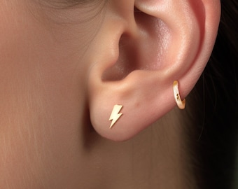 Piccoli orecchini a forma di fulmine Orecchini a forma di fulmine Argento sterling riempito in oro 14k Gioielli fatti a mano Orecchini a ventaglio