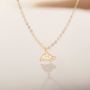 Turtle Necklace Gold Sea Turtle Pendant Animal Necklace Gift for Her Turtle Charm Tortoise Necklace Birthday Gift for Animal Lover Necklace