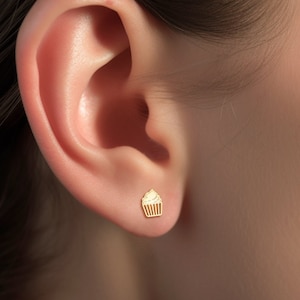 Cupcake Earrings Fun Food Earrings Kawaii Cupcake Stud Earrings Birthday Gift for Her Dessert Earrings Cake Studs Girls Cupcake Jewelry
