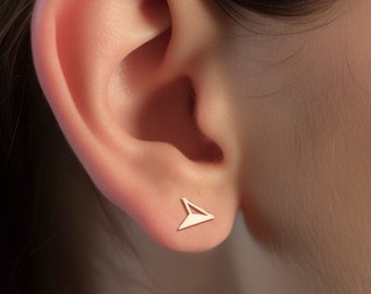 Gouden pijl-oorknopjes, sierlijke Wanderlust-oorbellen, goud, zilver, roségouden oorbellen, handgemaakte sieraden, pijl-oorbellen, reissieraden