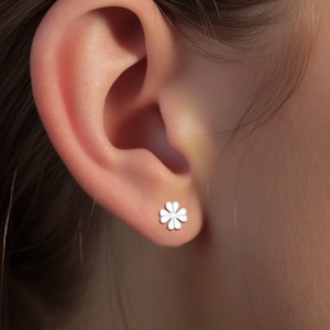 Clover Earrings Gold Four Leaf Clover Studs Lucky Shamrock Jewelry Flower Earrings Gift For Mom Shamrock Earrings Anniversary Gift For Her