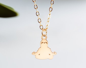 Faultier Halskette Yoga Faultier Anhänger Geschenk für sie Faultier Charme Faultier Schmuck Faultier Liebhaber Geschenk Yoga Geschenk Geburtstagsgeschenk personalisierter Schmuck