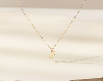 Dumbbell Necklace Fitness Jewelry Gym Pendant Gift for Her Dumbbell Charm Workout Necklace Sports Jewelry for Weightlifters