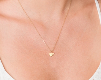 Megaphone Necklace Cheerleader Jewelry Gift for Her Cheer Team Charm Necklace Senior Gifts Cheer Coach Jewelry for Spirit Enthusiasts