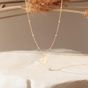 Hawk Necklace Bird Pendant Jewelry Gift for Her American Eagle Charm Necklace Animal Pendant Bird Jewelry for Nature Lovers