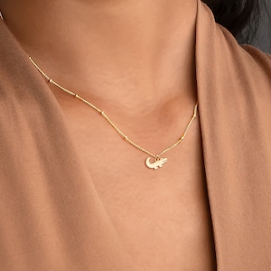 Alligator Necklace Crocodile Pendant Charm Gift for Her Beady Necklace Reptile Jewelry Florida Gator Animal Lover Crocodile Necklace